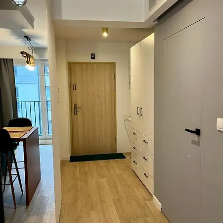 דירה Nowoczesne 40m2, 2 Pokoje, Hala Garazowa, Balkon, Widok Na